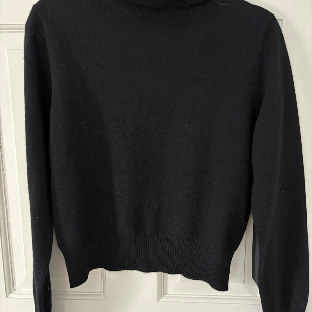 Classic Cashmere Black Turtleneck Sweater